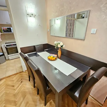 Slavija Apartment